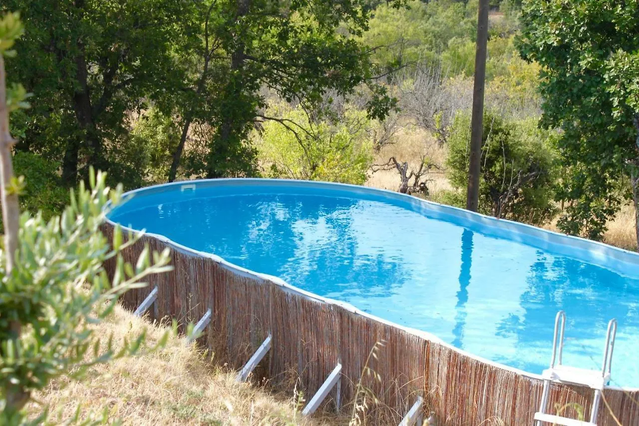 Mas De La Gonnette Bed & Breakfast Venasque France